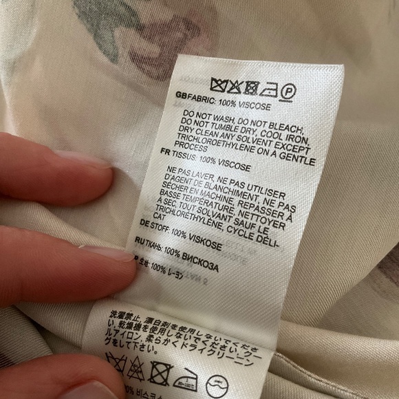 Totême Draped Floral Crepe Maxi Dress yellow - Picture 8 of 10